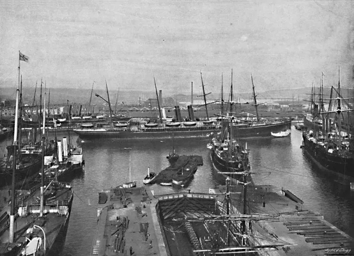 Framed Print : Southampton Docks, c1896. Artist: FGO Stuart Framed Print : Southampton Docks, c1896. Artist: FGO Stuart
