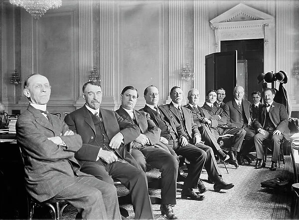 Special Subcommitte of Banking And Currency To Investigate Money Trusts, ... 1912. Creator: Harris & Ewing. Special Subcommitte of Banking And Currency To Investigate Money Trusts, ... 1912. Creator: Harris & Ewing