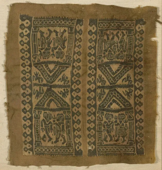 Framed Print : Square, Egypt, Arab period (641-969) / Fatimid period (969-1171), 9th / 10th century Framed Print : Square, Egypt, Arab period (641-969) / Fatimid period (969-1171), 9th / 10th century