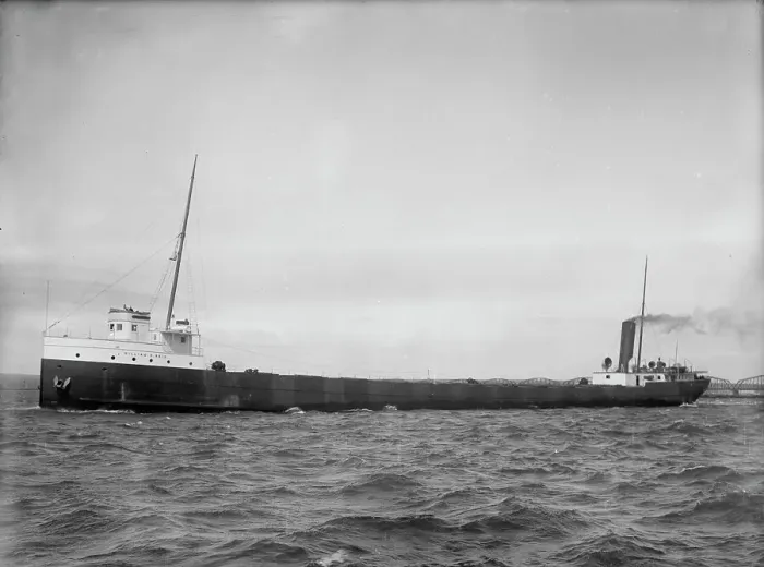 Framed Print : S.S. William E. Reis, between 1900 and 1910. Creator: Unknown Framed Print : S.S. William E. Reis, between 1900 and 1910. Creator: Unknown