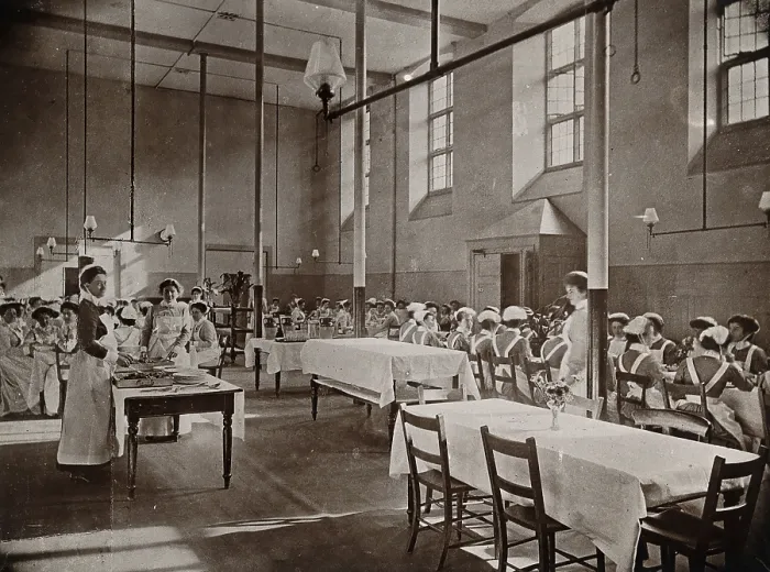 Framed Print : St Bartholomew's Hospital, London: dining room for nurses, c1908. Creator: Unknown. St Bartholomew's Hospital, London: dining room for nurses, c1908. Creator: Unknown Framed Print : St Bartholomew's Hospital, London: dining room for nurses, c1908. Creator: Unknown. St Bartholomew's Hospital, London: dining room for nurses, c1908. Creator: Unknown