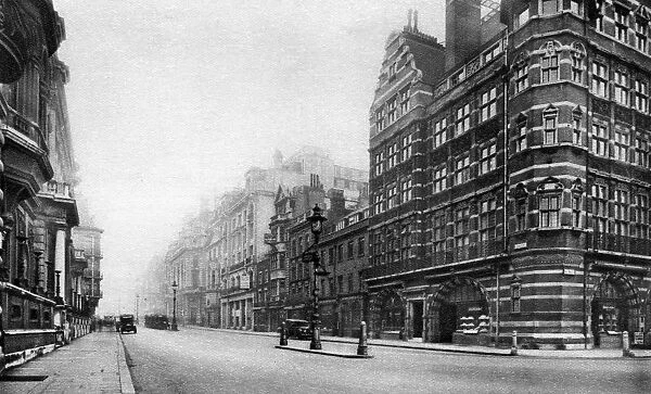 St Jamess Street, London, 1926-1927
