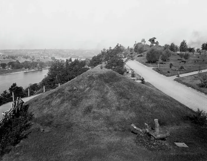 Framed Print : St. Paul, Minn. from the Indian mounds, between 1880 and 1899. Creator: Unknown Framed Print : St. Paul, Minn. from the Indian mounds, between 1880 and 1899. Creator: Unknown