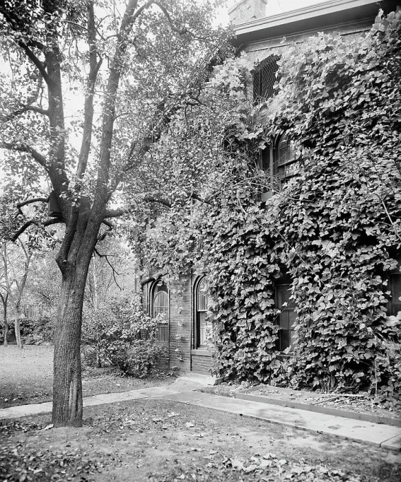 Framed Print : The stable, J.H. Patterson's residence, Dayton, Ohio, between 1900 and 1905. Creator: Unknown Framed Print : The stable, J.H. Patterson's residence, Dayton, Ohio, between 1900 and 1905. Creator: Unknown