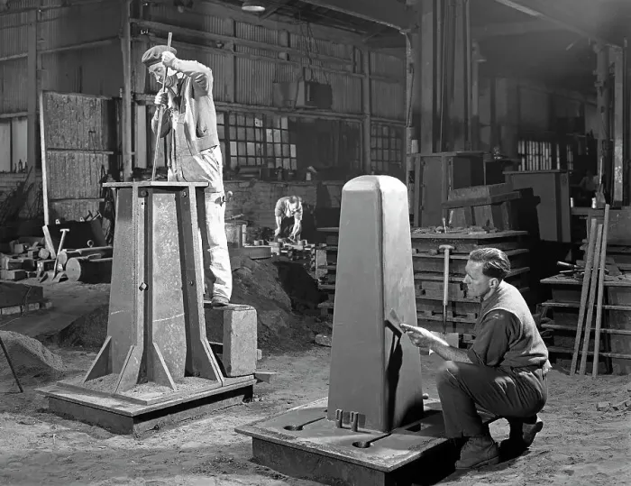 Framed Print : Two stages of moulding a steel casting, Rotherham, South Yorkshire, 1963. Artist Framed Print : Two stages of moulding a steel casting, Rotherham, South Yorkshire, 1963. Artist