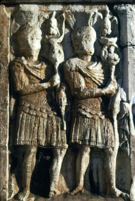 Framed Print : Standard Bearers, Arch of Constantine, relief detail, early 2nd century Framed Print : Standard Bearers, Arch of Constantine, relief detail, early 2nd century