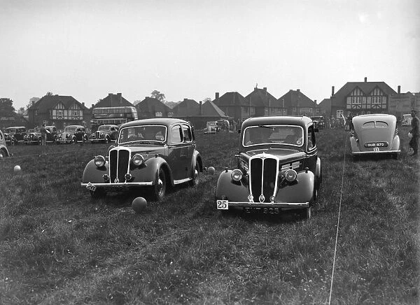 Standard Flying Twelve and Flying Nine at the Standard Car Owners Club Gymkhana, 8 May 1938