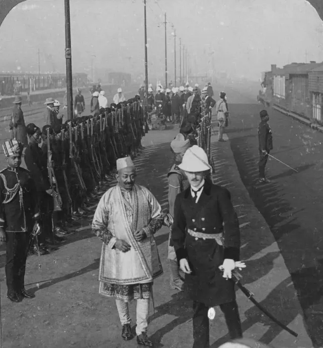 Framed Print : State arrival of the Maharaja of Benares at Delhi, India, 1912. Artist: HD Girdwood Framed Print : State arrival of the Maharaja of Benares at Delhi, India, 1912. Artist: HD Girdwood