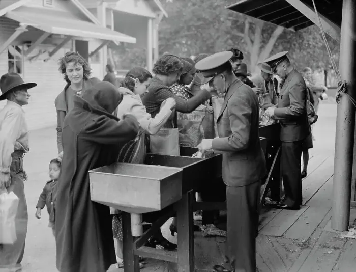 Framed Print : State border plant inspection between Mexico and the United States, 1937. Creator: Dorothea Lange Framed Print : State border plant inspection between Mexico and the United States, 1937. Creator: Dorothea Lange