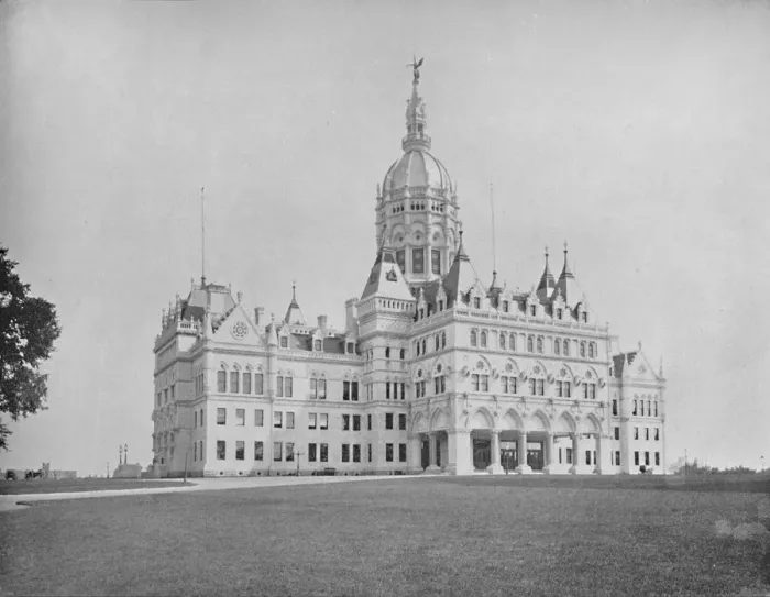 Framed Print : State Capitol, Hartford, Connecticut, c1897. Creator: Unknown Framed Print : State Capitol, Hartford, Connecticut, c1897. Creator: Unknown