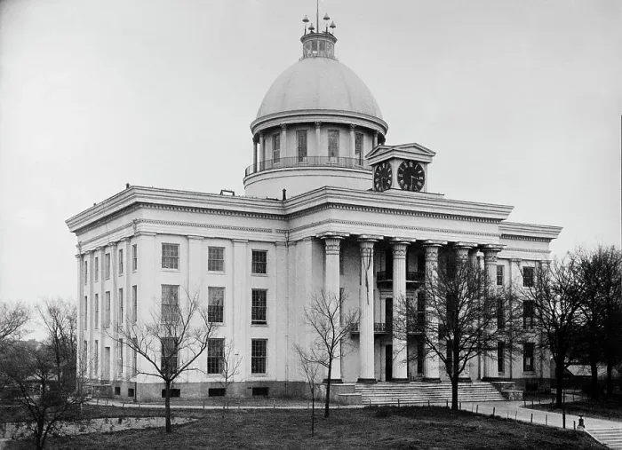 Framed Print : State capitol at Montgomery, Ala. where J. Davis took oath as president of confederacy, ca 1904. Creator: Unknown Framed Print : State capitol at Montgomery, Ala. where J. Davis took oath as president of confederacy, ca 1904. Creator: Unknown