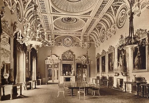 The State Dining Room, Buckingham Palace, 1935