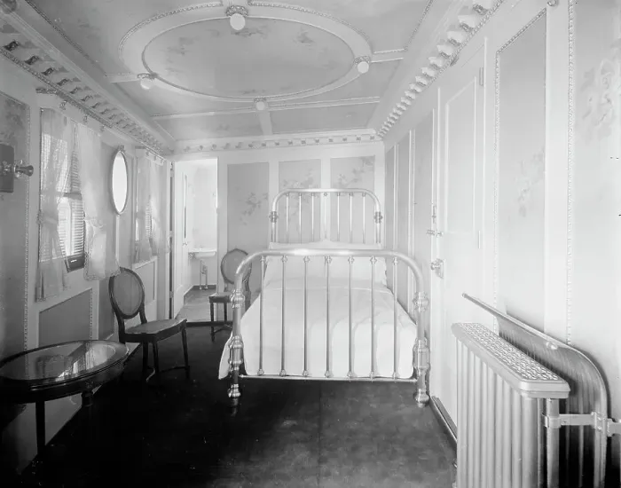 Framed Print : A State room, Str. City of Cleveland, [Detroit & Cleveland Navigation Co.], (1908?). Creator: Unknown. A State room, Str. City of Cleveland, [Detroit & Cleveland Navigation Co.], (1908?). Creator: Unknown