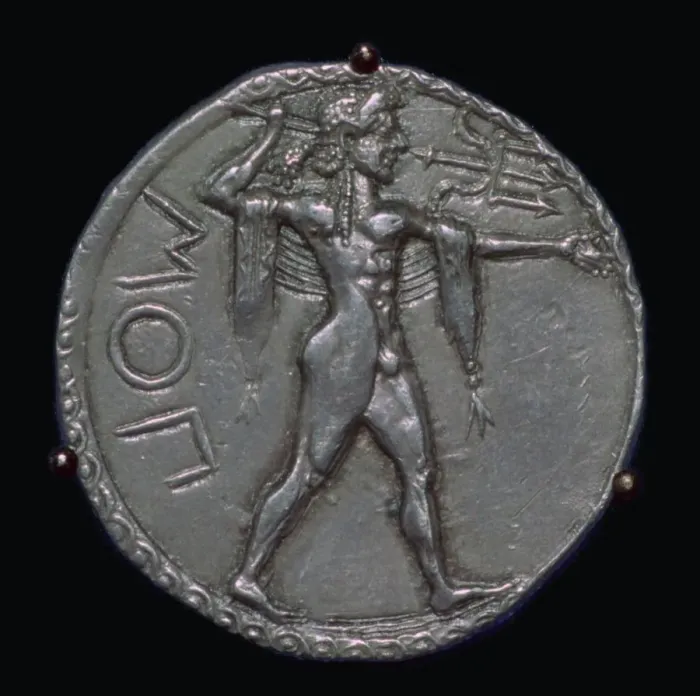 Framed Print : Stater of Poseidonia, 5th century BC Framed Print : Stater of Poseidonia, 5th century BC