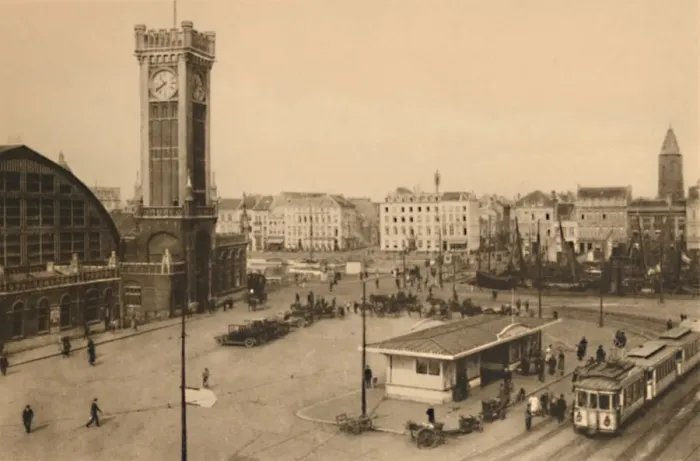 Framed Print : Station Place, c1928 Framed Print : Station Place, c1928