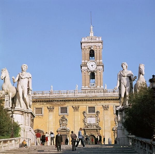 Statues of the Dioscuri at the top of Michelangelos steps, 16th century. Artist: Michelangelo Buonarroti