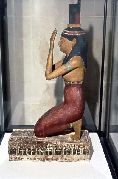 Statuette of supplicant kneeling