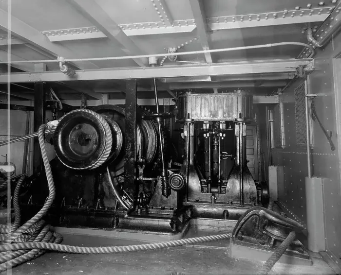 Framed Print : The Steam windlass, S.S. J.H. Sheadle, between 1906 and 1910. Creator: Unknown Framed Print : The Steam windlass, S.S. J.H. Sheadle, between 1906 and 1910. Creator: Unknown