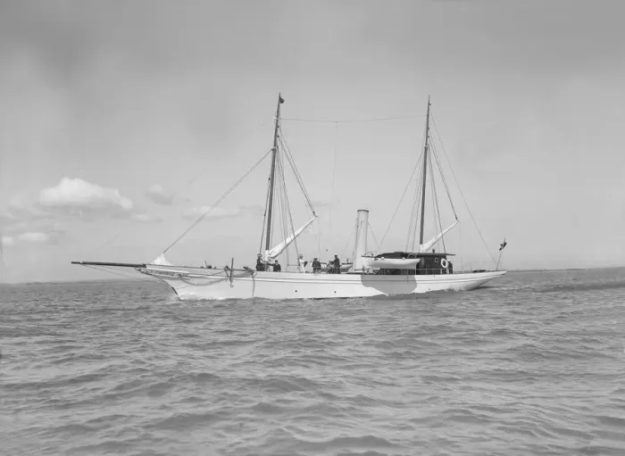 Framed Print : The steam yacht Primrose under way, 1911. Creator: Kirk & Sons of Cowes Framed Print : The steam yacht Primrose under way, 1911. Creator: Kirk & Sons of Cowes