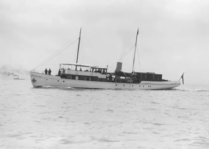 Framed Print : The steam yacht Sardonyx under way, 1913. Creator: Kirk & Sons of Cowes Framed Print : The steam yacht Sardonyx under way, 1913. Creator: Kirk & Sons of Cowes