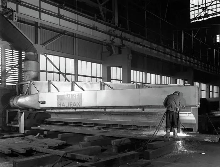 Framed Print : Steelworker at Park Gate Iron and Steel Co, Rotherham, South Yorkshire, April 1964 Framed Print : Steelworker at Park Gate Iron and Steel Co, Rotherham, South Yorkshire, April 1964