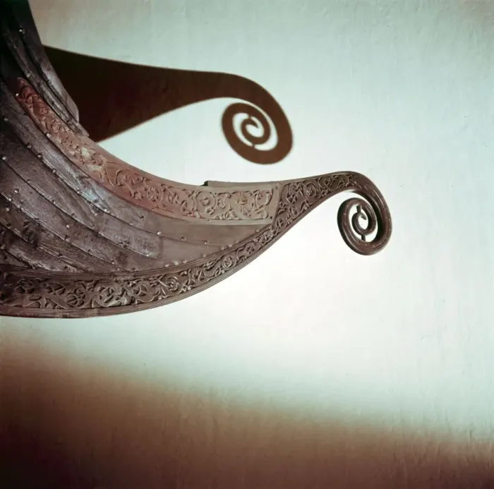 Framed Print : Detail of the stern of the Viking Oseburg ship, 9th century Framed Print : Detail of the stern of the Viking Oseburg ship, 9th century