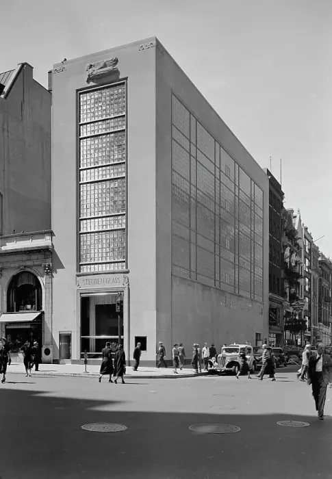 Framed Print : Steuben Glass, business at 718 5th Ave. New York City, 1937. Creator: Gottscho-Schleisner, Inc Framed Print : Steuben Glass, business at 718 5th Ave. New York City, 1937. Creator: Gottscho-Schleisner, Inc