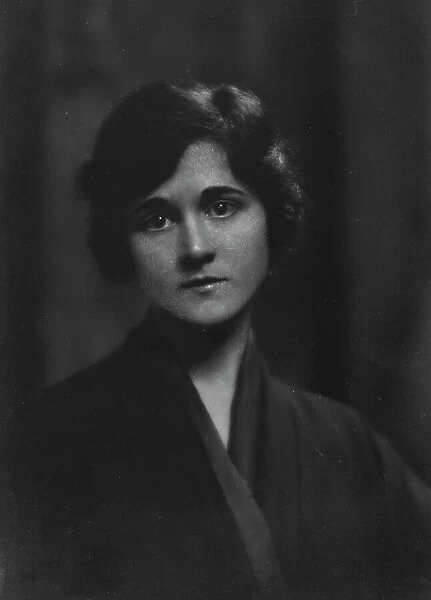 Stewart, M. Miss (Horton), portrait photograph, 1916. Creator: Arnold Genthe