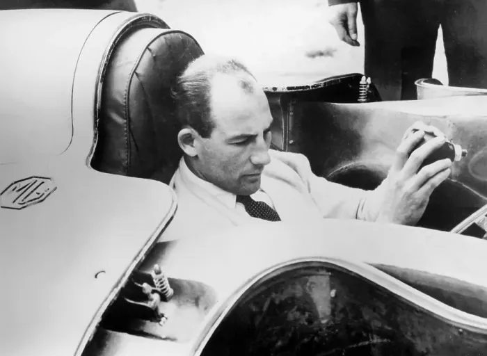 Framed Print : Stirling Moss in the MG EX181, 1957 Framed Print : Stirling Moss in the MG EX181, 1957