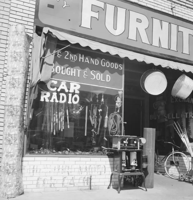 Framed Print : Storefront of San Joaquin Valley town, Fresno, on U. S. 99, California, 1939. Creator: Dorothea Lange Framed Print : Storefront of San Joaquin Valley town, Fresno, on U. S. 99, California, 1939. Creator: Dorothea Lange
