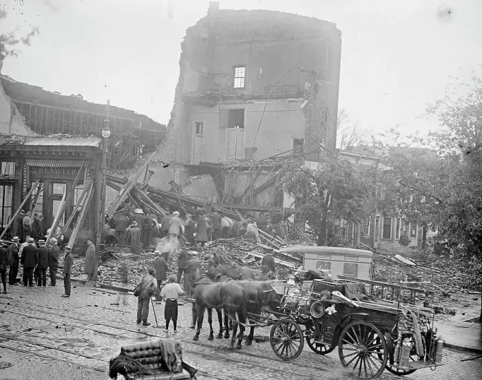 Framed Print : Storm Damage, 1913. Creator: Harris & Ewing. Storm Damage, 1913. Creator: Harris & Ewing Framed Print : Storm Damage, 1913. Creator: Harris & Ewing. Storm Damage, 1913. Creator: Harris & Ewing