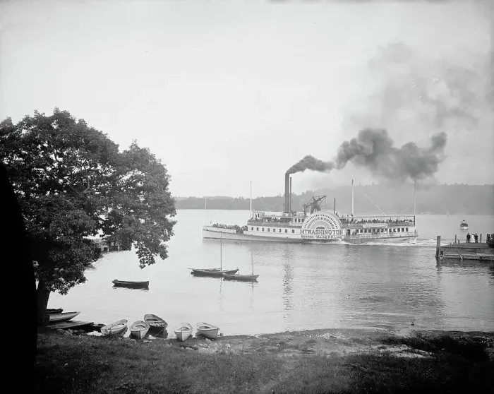 Framed Print : Str. Mt. Washington leaving wharf at Weirs, Lake Winnipesaukee, N.H. (1906?). Creator: Unknown Framed Print : Str. Mt. Washington leaving wharf at Weirs, Lake Winnipesaukee, N.H. (1906?). Creator: Unknown