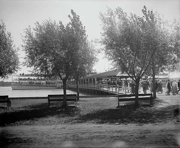 Str. Tashmoo at Tashmoo Park, St. Clair Flats, Mich. between 1900 and 1920. Creator: Unknown