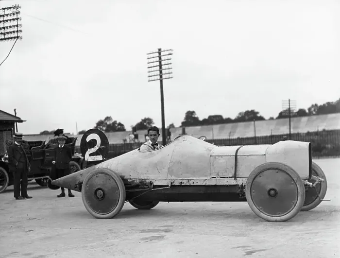 Framed Print : Straker Squire18.8 litre at Brooklands 28th May 1910 Framed Print : Straker Squire18.8 litre at Brooklands 28th May 1910
