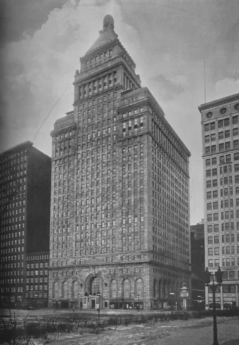 Framed Print : The Straus Building, Chicago, Illinois, 1925 Framed Print : The Straus Building, Chicago, Illinois, 1925