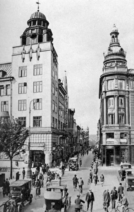 Framed Print : Street, Copenhagen, Denmark, c1922. Artist: Edward Galloway