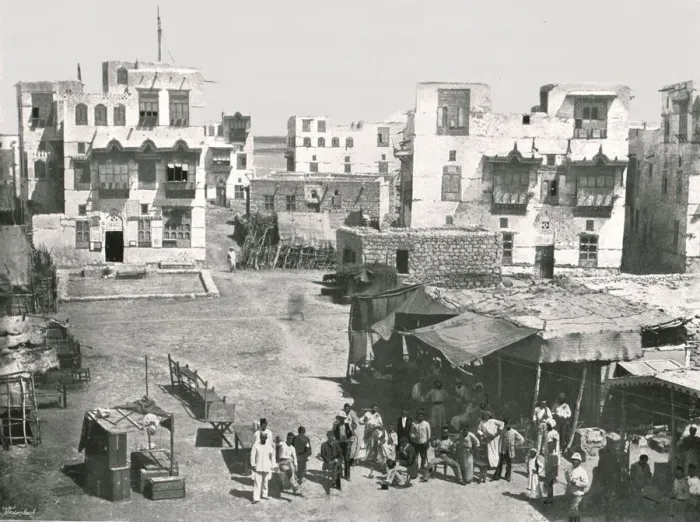 Framed Print : The street of the Post Office, Suakin, Sudan, 1895. Creator: Unknown Framed Print : The street of the Post Office, Suakin, Sudan, 1895. Creator: Unknown