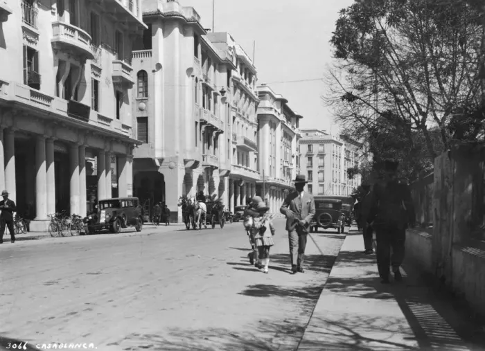 Framed Print : Street scene, Casablanca, Morocco, c1920s-c1930s(?) Framed Print : Street scene, Casablanca, Morocco, c1920s-c1930s(?)