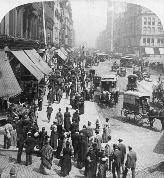 Framed Print : A street scene in Chicago, Illinois, USA, 1896. Artist: Underwood & Underwood Framed Print : A street scene in Chicago, Illinois, USA, 1896. Artist: Underwood & Underwood