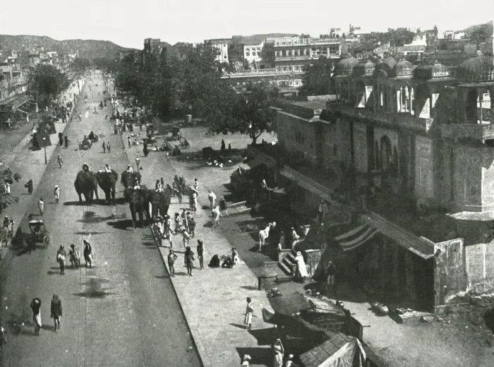 Framed Print : Street scene in the city of Jaipur, India, 1895. Creator: Unknown Framed Print : Street scene in the city of Jaipur, India, 1895. Creator: Unknown