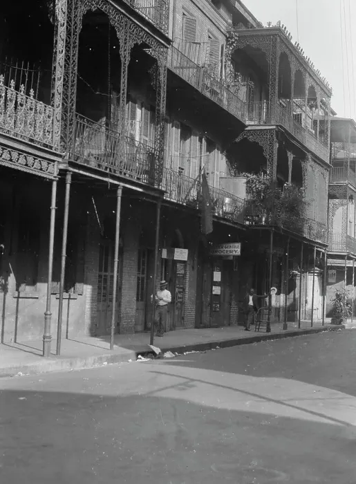 Framed Print : Street scene, New Orleans, between 1920 and 1926. Creator: Arnold Genthe Framed Print : Street scene, New Orleans, between 1920 and 1926. Creator: Arnold Genthe