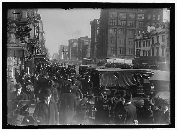Street scene, Washington, D.C. between 1913 and 1918. Creator: Harris & Ewing. Street scene, Washington, D.C. between 1913 and 1918. Creator: Harris & Ewing