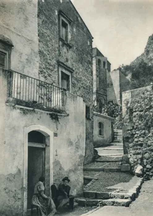 Framed Print : Street in Taormina, Sicily, Italy, 1927. Artist: Eugen Poppel Framed Print : Street in Taormina, Sicily, Italy, 1927. Artist: Eugen Poppel