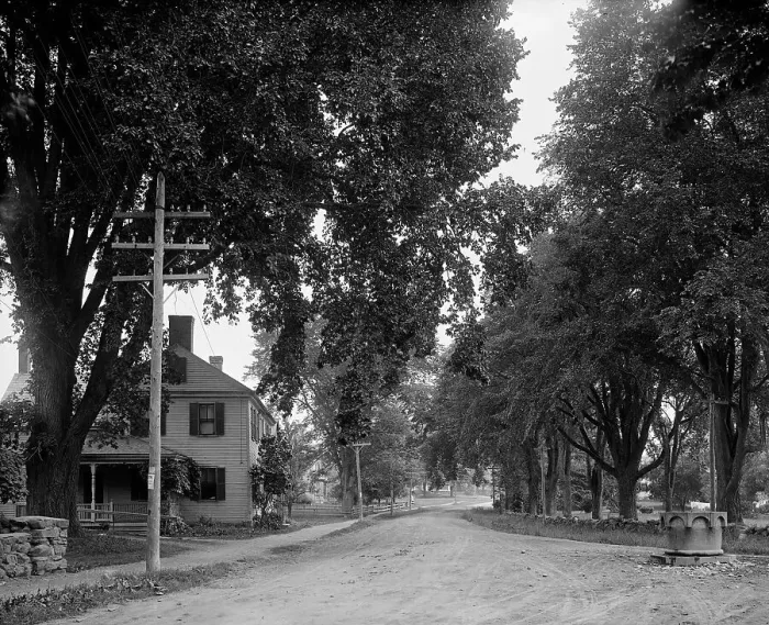 Framed Print : Street in York Village, York, Maine, c1908. Creator: Unknown Framed Print : Street in York Village, York, Maine, c1908. Creator: Unknown