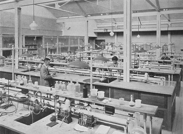 Student laboratory, Sterling Chemical Laboratory, Yale University, New Haven, Connecticut, 1926