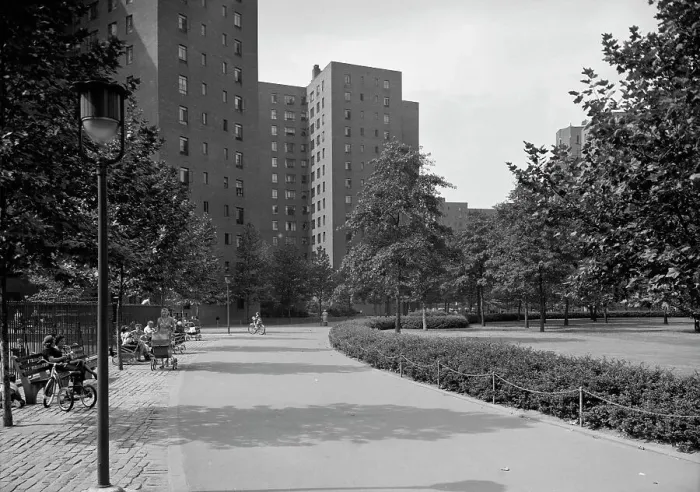 Framed Print : Stuyvesant Town, 14th St. New York City, 1951. Creator: Gottscho-Schleisner, Inc Framed Print : Stuyvesant Town, 14th St. New York City, 1951. Creator: Gottscho-Schleisner, Inc