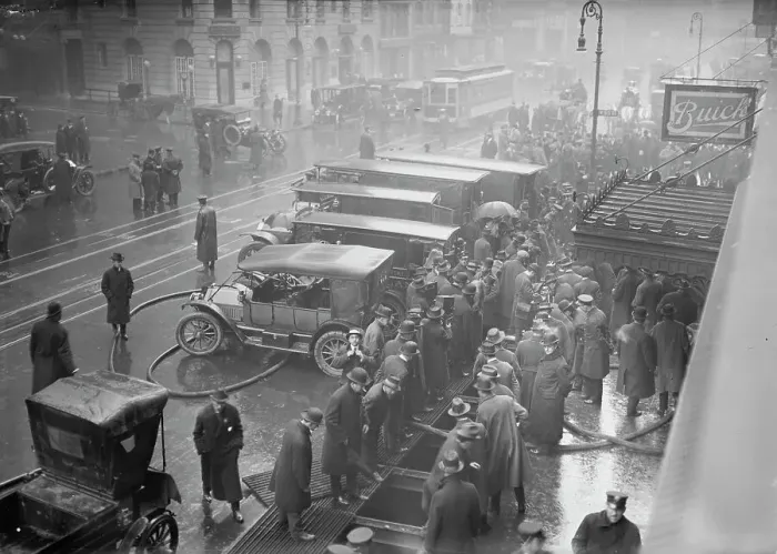 Framed Print : Subway fire, 1 / 6 / 15, 1915. Creator: Bain News Service Framed Print : Subway fire, 1 / 6 / 15, 1915. Creator: Bain News Service