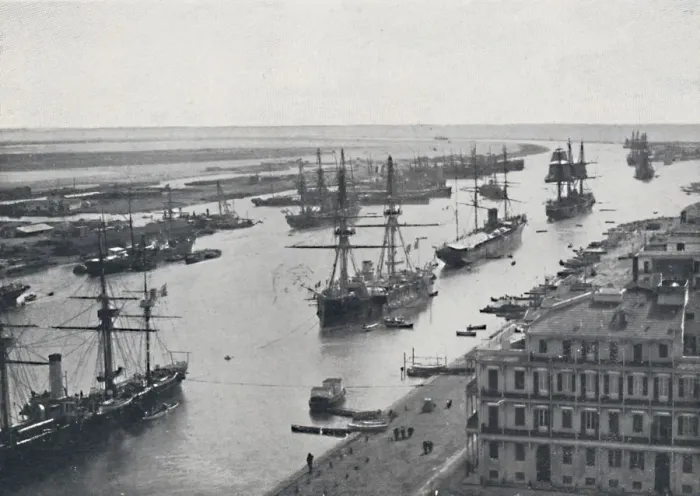 Framed Print : Suez Canal, 1924. Artist: Zangaki Framed Print : Suez Canal, 1924. Artist: Zangaki