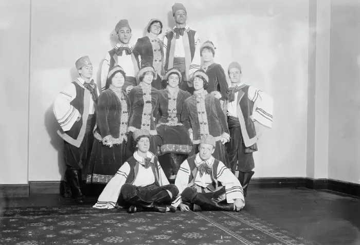 Framed Print : Suffrage dancers - Russian group, between c1910 and c1915. Creator: Bain News Service Framed Print : Suffrage dancers - Russian group, between c1910 and c1915. Creator: Bain News Service