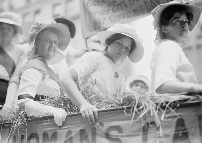 Framed Print : Suffrage Straw Ride, between c1910 and c1915. Creator: Bain News Service